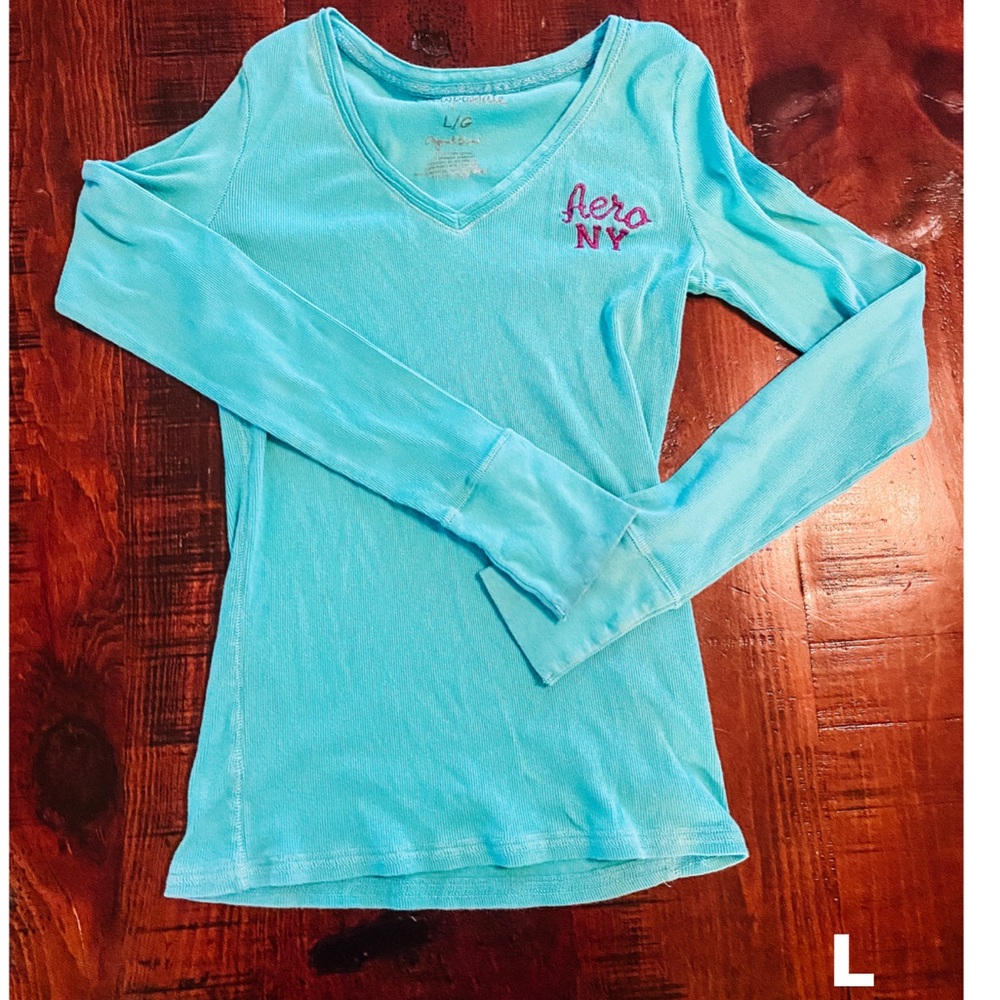 Long sleeved tee